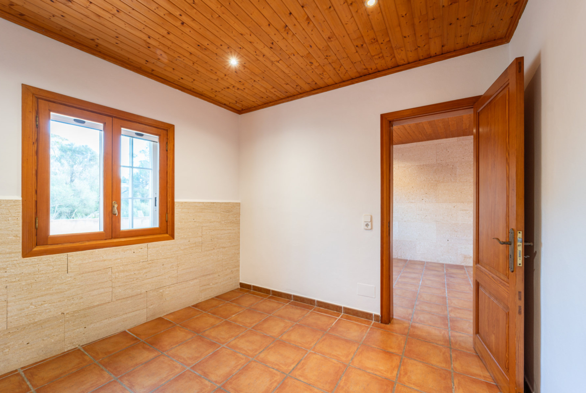 Chalet en alquiler junto al mar en Cala Llombards