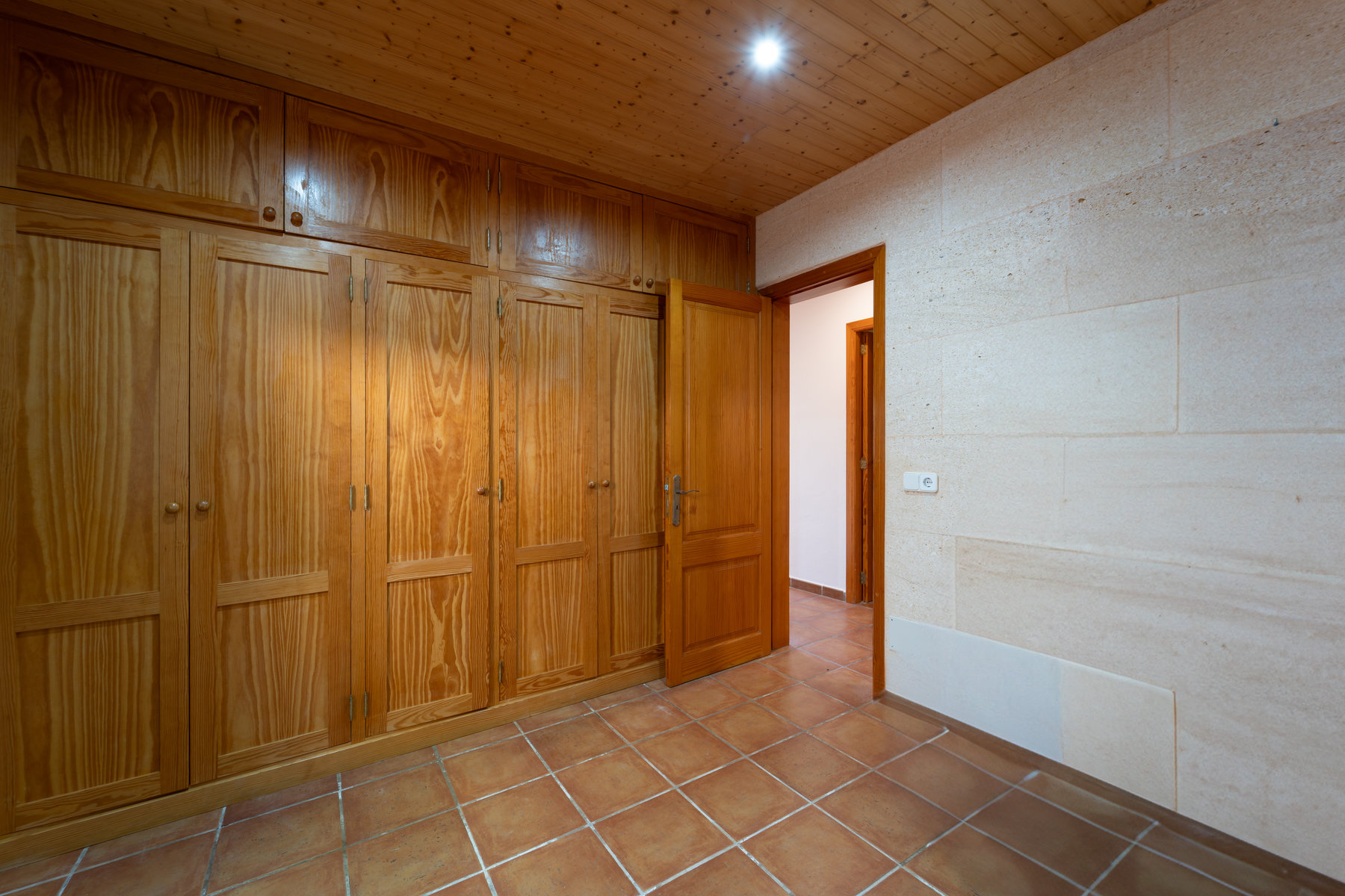 LWP1725.jpg Chalet en alquiler junto al mar en Cala Llombards