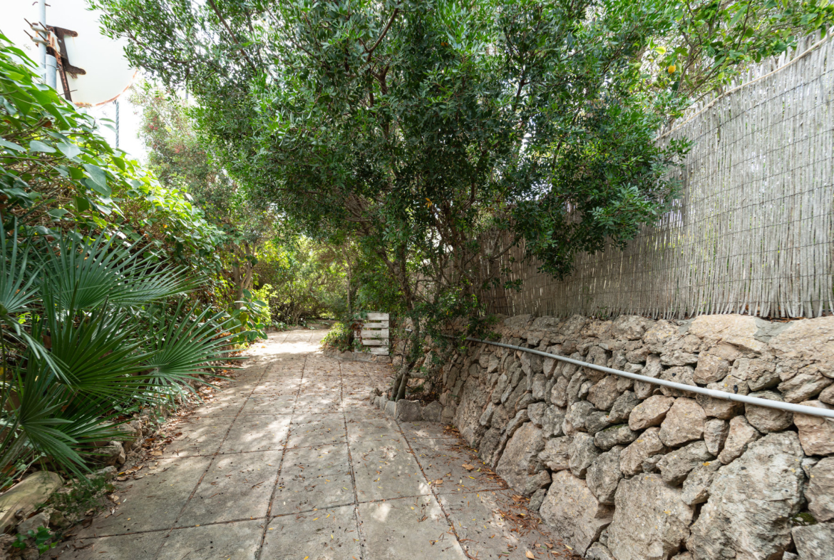 Sea View Villa for Rent in Bellavista, Llucmajor, Mallorca