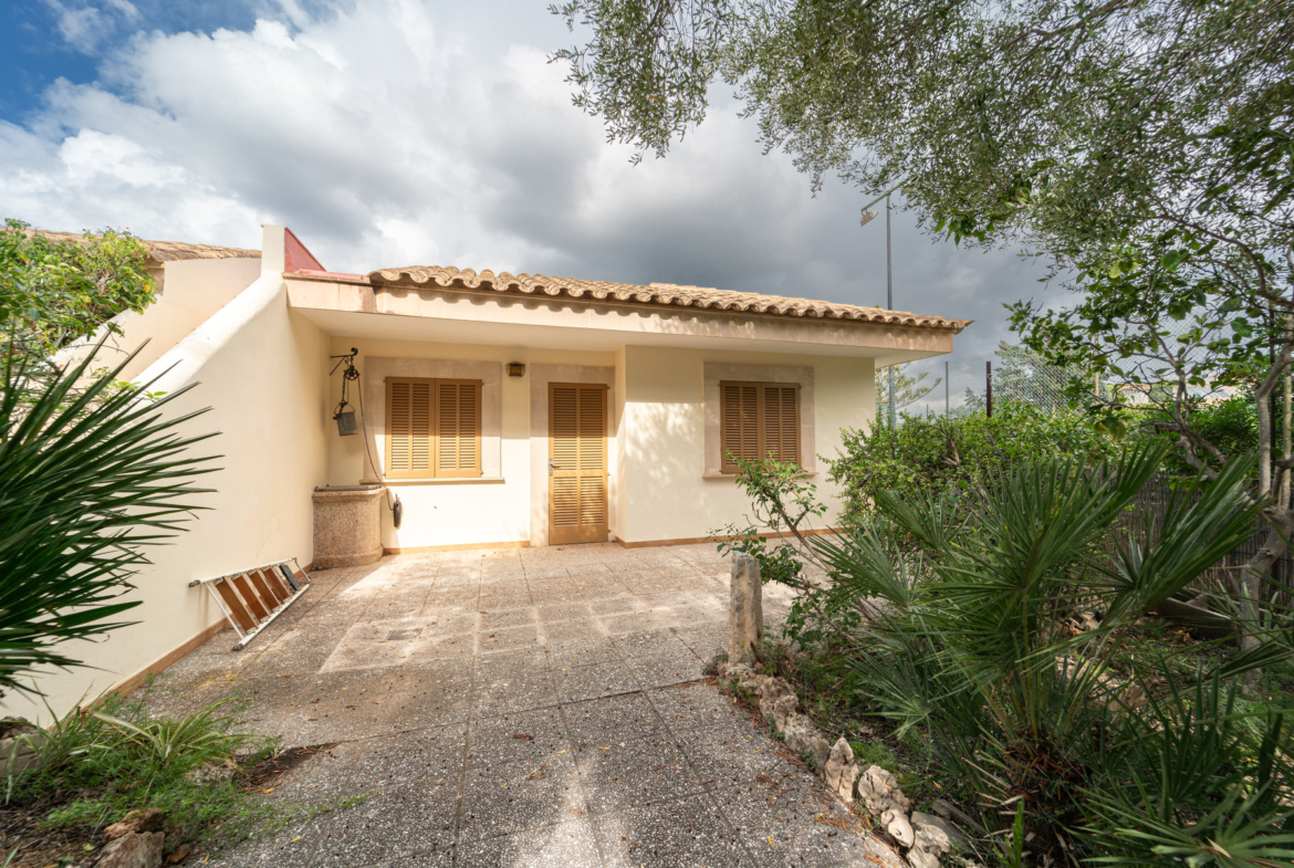 Sea View Villa for Rent in Bellavista, Llucmajor, Mallorca