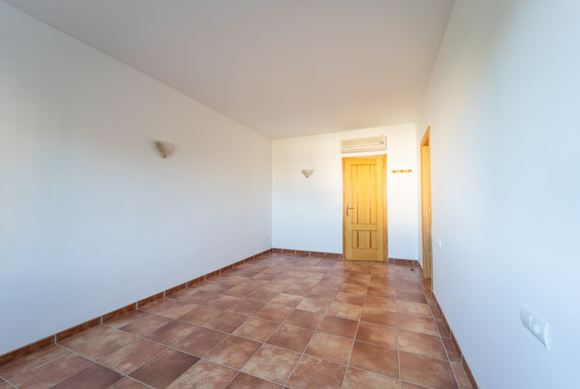 Geräumiges Reihenhaus zur Miete in Ses Salines, Mallorca