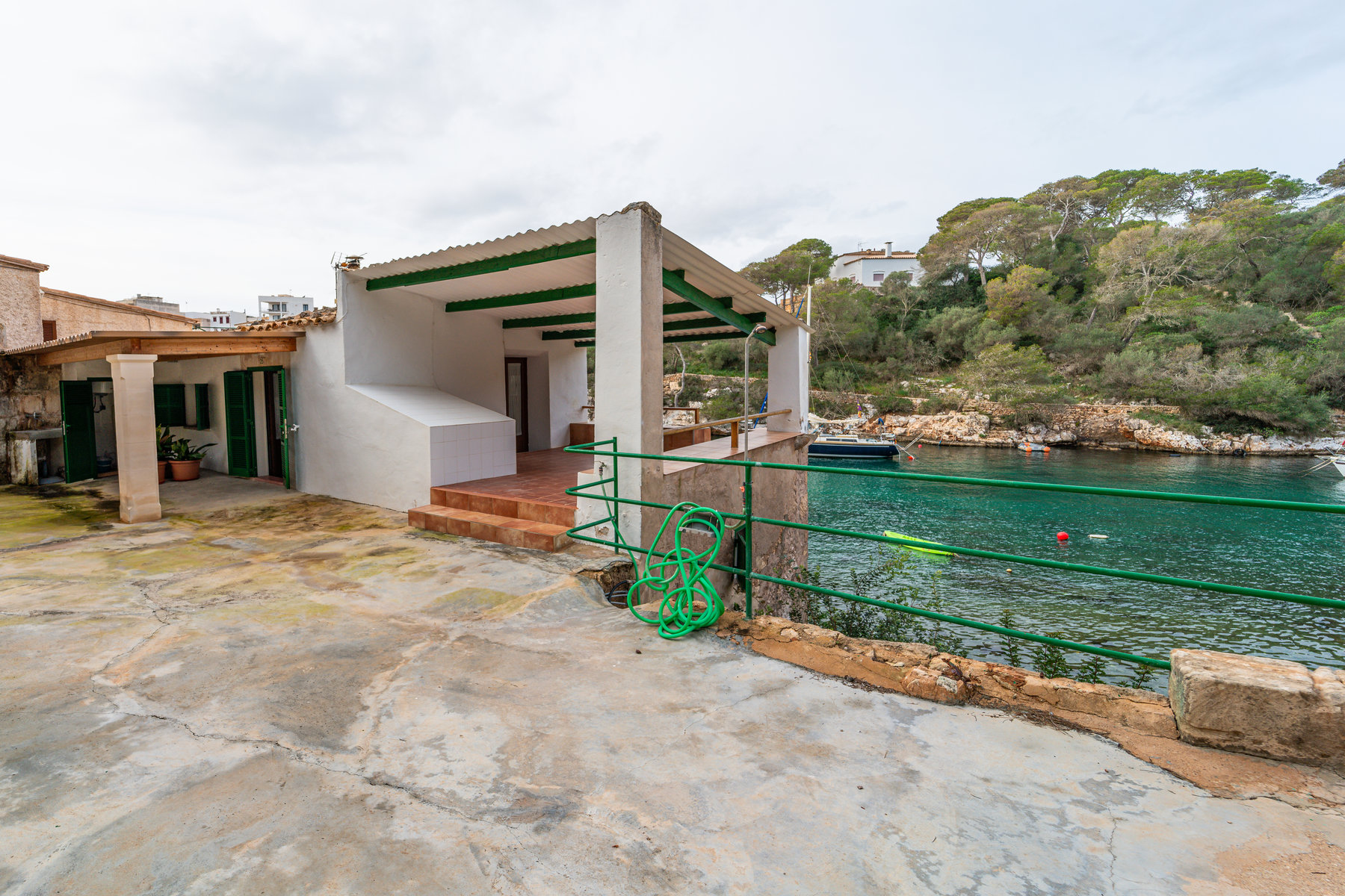 LWP3038.jpg Frontline Sea Views Villa for Rent in Cala Figuera, Santanyí