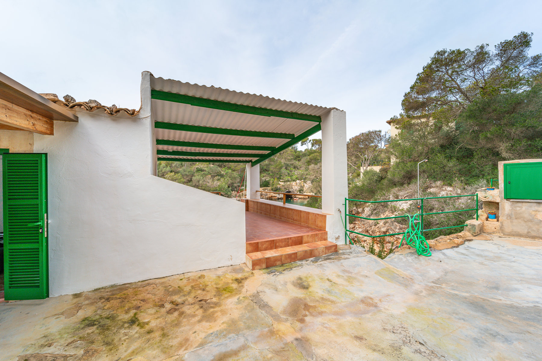 LWP3039.jpg Frontline Sea Views Villa for Rent in Cala Figuera, Santanyí