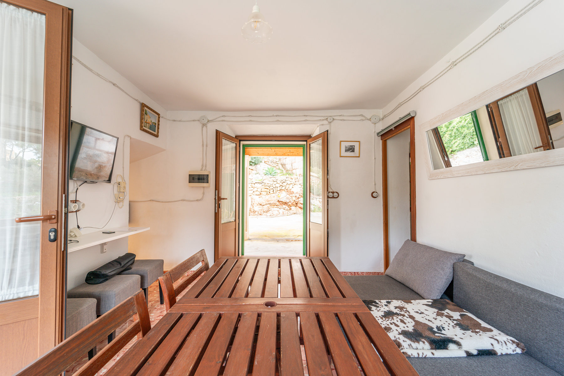 LWP3054.jpg Frontline Sea Views Villa for Rent in Cala Figuera, Santanyí