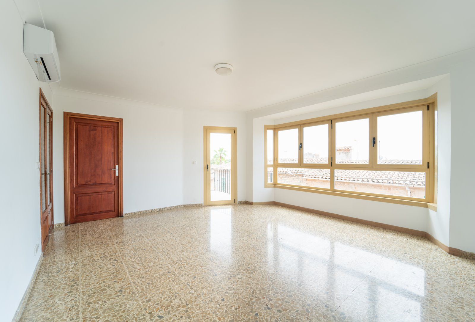 Piso-en-alquiler-en-Es-Llombards._-2-Copiar.jpg 4-Bedroom Furnished Apartment with Terrace in Es Llombards