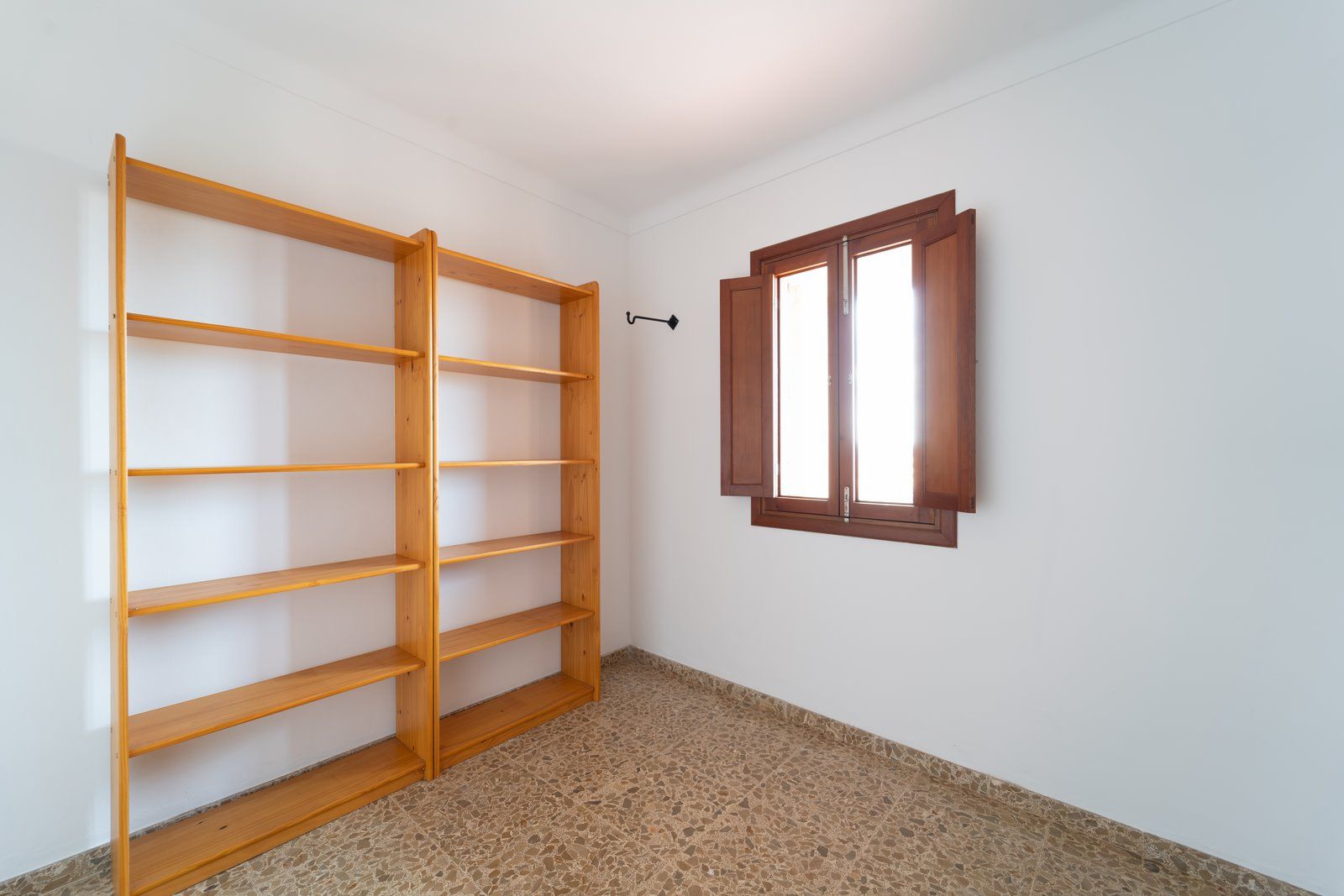 Piso-en-alquiler-en-Es-Llombards._-6-Copiar.jpg 4-Bedroom Furnished Apartment with Terrace in Es Llombards