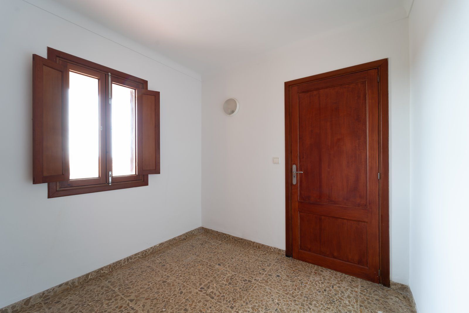 Piso-en-alquiler-en-Es-Llombards._-7-Copiar.jpg 4-Bedroom Furnished Apartment with Terrace in Es Llombards