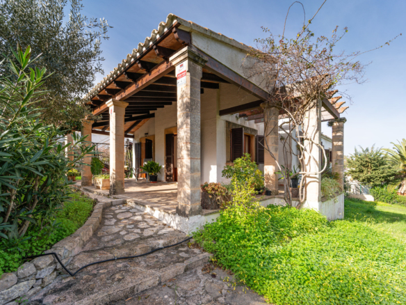 Villa con jardín en Mal Pas-Bonaire, Alcúdia – a minutos del mar