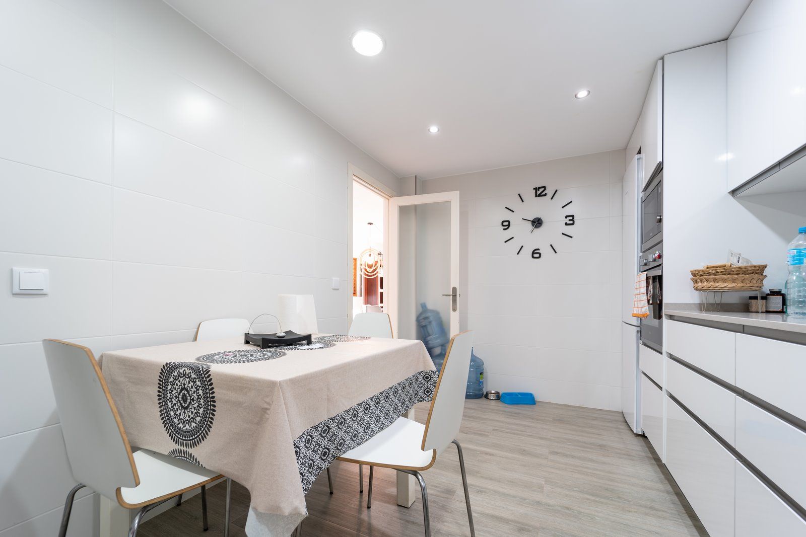 Villa-to-rent-with-swimming-pool-in-sEstanyol-17-Copiar.jpg Casa adosada en alquiler con piscina y terrazas en s'Estanyol