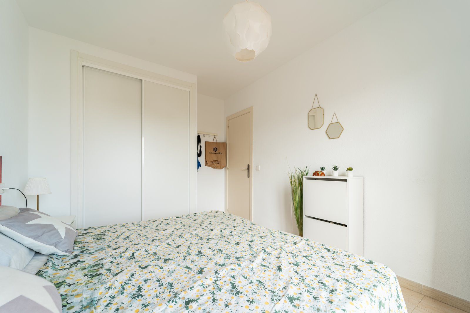 Villa-to-rent-with-swimming-pool-in-sEstanyol-24-Copiar.jpg Casa adosada en alquiler con piscina y terrazas en s'Estanyol