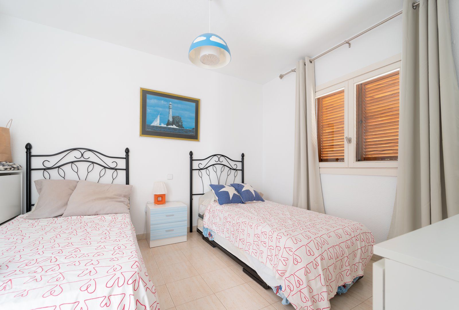 Villa-to-rent-with-swimming-pool-in-sEstanyol-26-Copiar.jpg Casa adosada en alquiler con piscina y terrazas en s'Estanyol