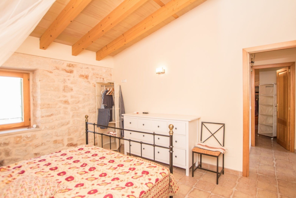 Dorfhaus mit Pool zur Miete in Ses Salines – 5 Schlafzimmer