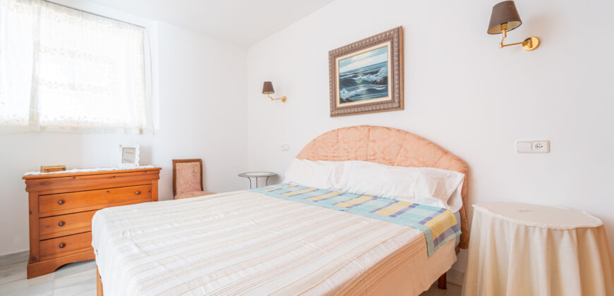 Apartment for rent in Ses Salines, furnished with a large terrace