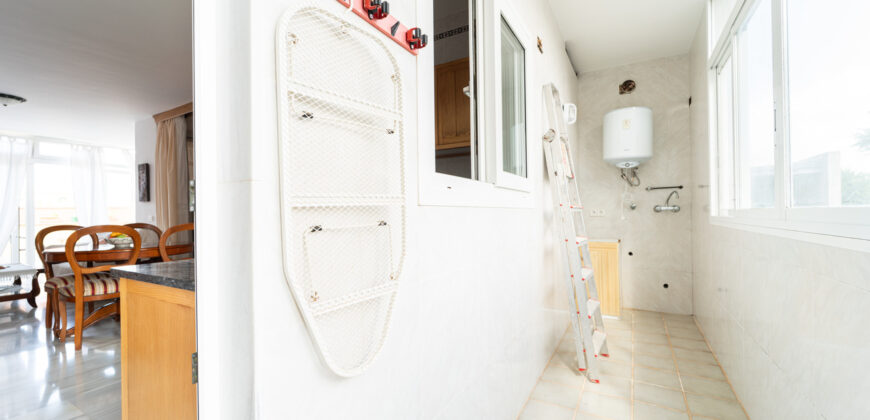 Apartment for rent in Ses Salines, furnished with a large terrace