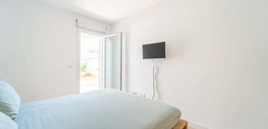Piso en alquiler en s’Estanyol con gran terraza privada