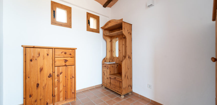 Casa de campo amueblada en alquiler en Campos, con azotea