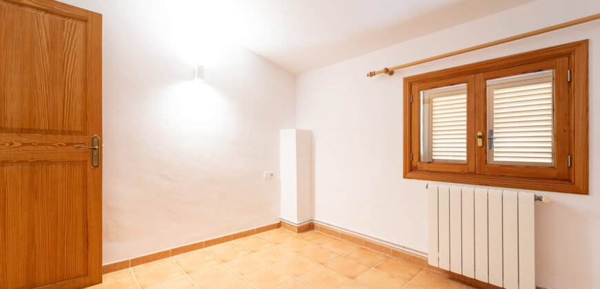 Casa de campo con jardín en alquiler en Campos, 4 dormitorios